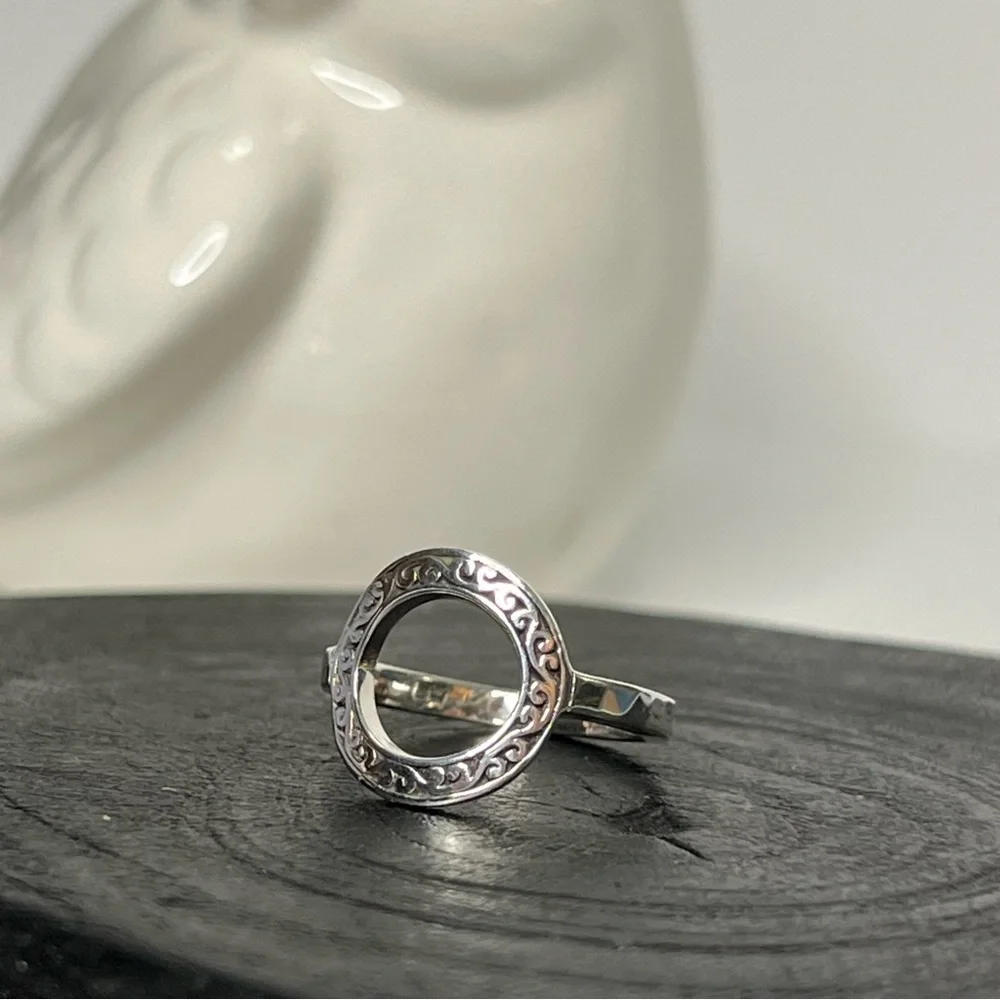 Lois Hill Sterling Silver Signature Scroll Open Circle Ring - Picture 8 of 8